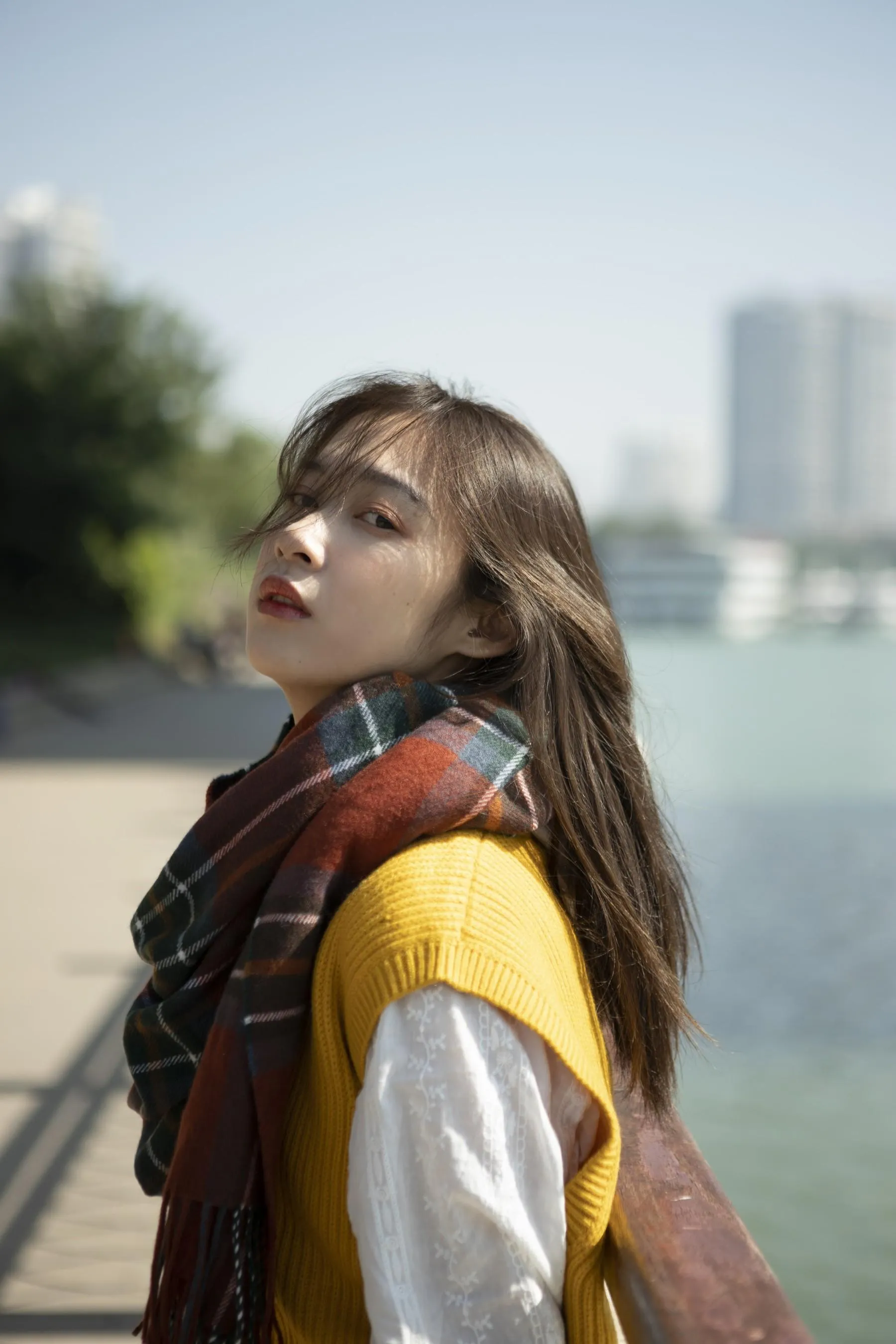 [YITUYU艺图语]2021.12.22 洋紫荆 小鲤 [27P]插图5